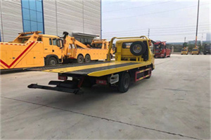 西山区非事故拖车