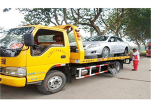 西山区附近24小时汽车拖车服务热线